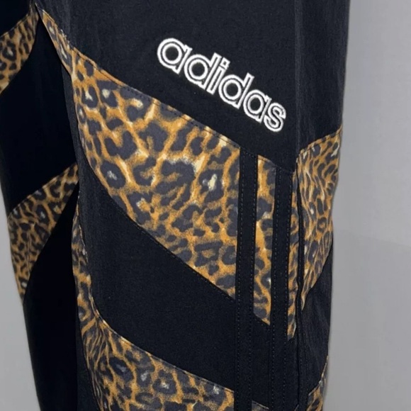 ADIDAS ORIGINALS Men's Joggers Black Track Pants Sz Medium BRAND NEW! - Picture 9 of 16